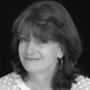 Meet your Posher, Elisa